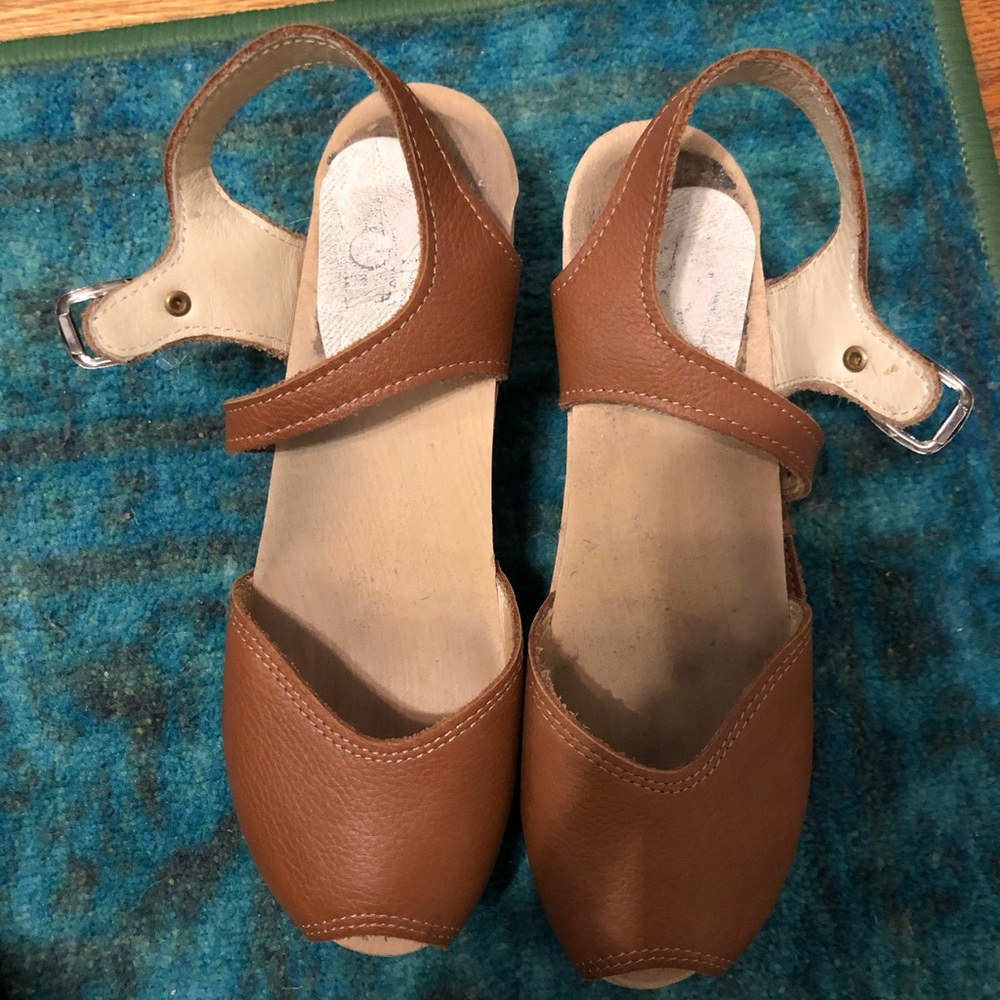 Maguba medium height clogs size 39
